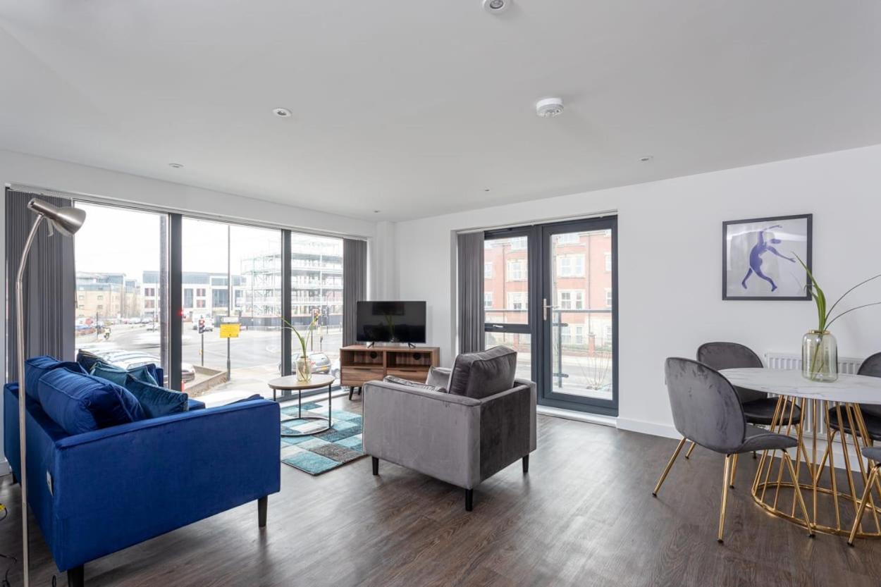 Modern And Stylish 2 Bedroom