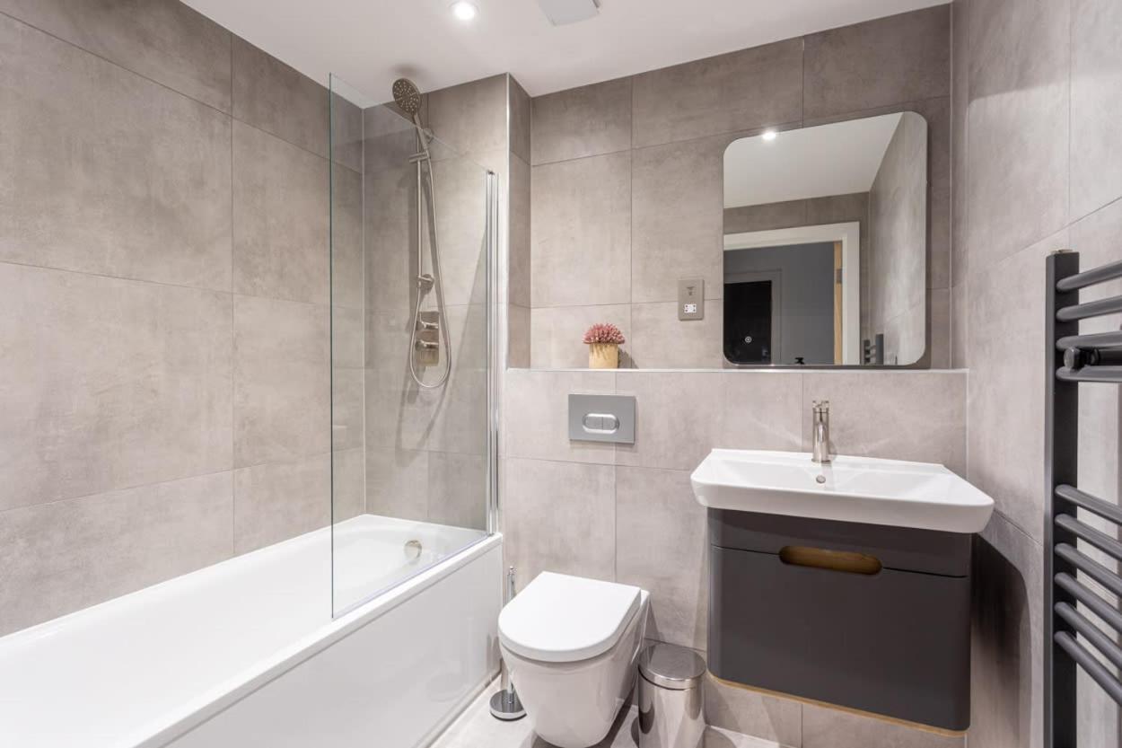 Modern And Stylish 2 Bedroom York